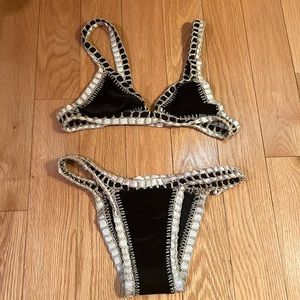 Black velvet bikini - S top + M bottom